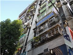 鄰近國泰松江華廈社區推薦-金景興商業大樓，位於台北市中山區